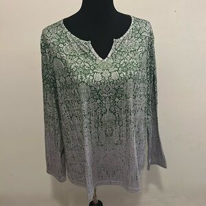 NoraCora Size Large Top